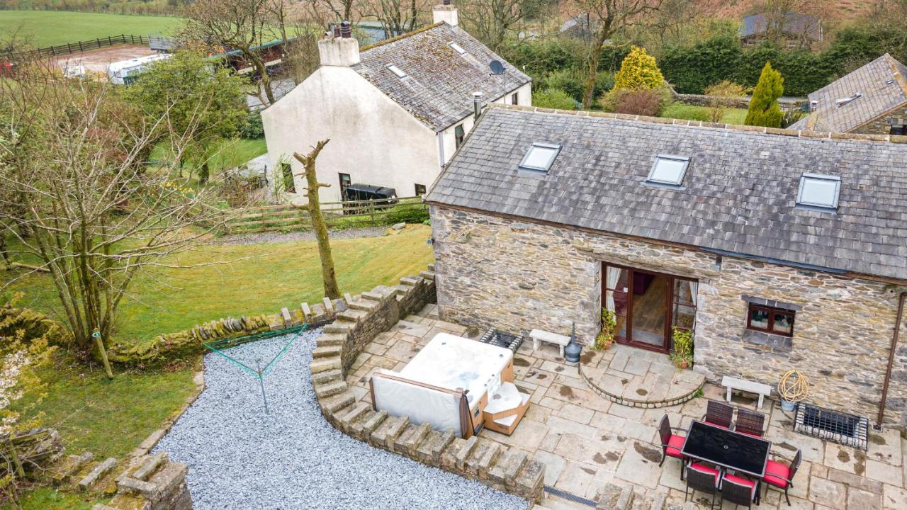 Hill Side Barn Holiday home